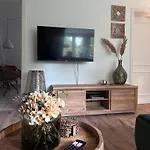 Apartment 4 Wunderschöne Im Kavaliershaus Schwerin (Mecklenburg-Vorpommern)