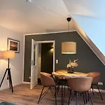 4 Wunderschöne Im Kavaliershaus Schwerin (Mecklenburg-Vorpommern)