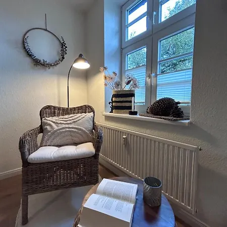 公寓 4 Wunderschoene Im Kavaliershaus 什未林