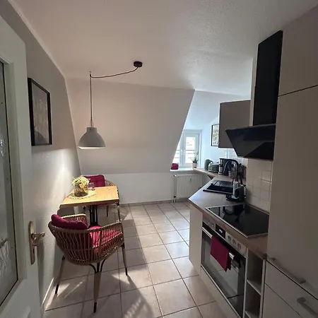 Appartement 4 Wunderschoene Im Kavaliershaus Schwerin (Mecklenburg-Vorpommern)