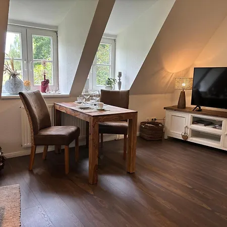 4 Wunderschoene Im Kavaliershaus Apartmán