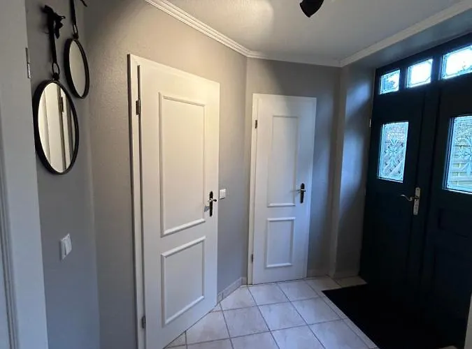 4 Wunderschoene Im Kavaliershaus Lejlighed Schwerin (Mecklenburg-Vorpommern)