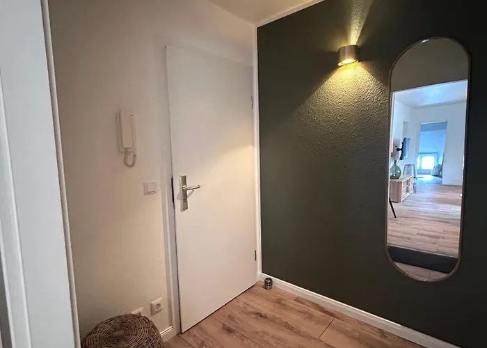 4 Wunderschoene Im Kavaliershaus Schwerin (Mecklenburg-Vorpommern)